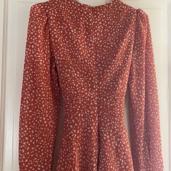 Front tie dotted dress - Picture 5 of 5